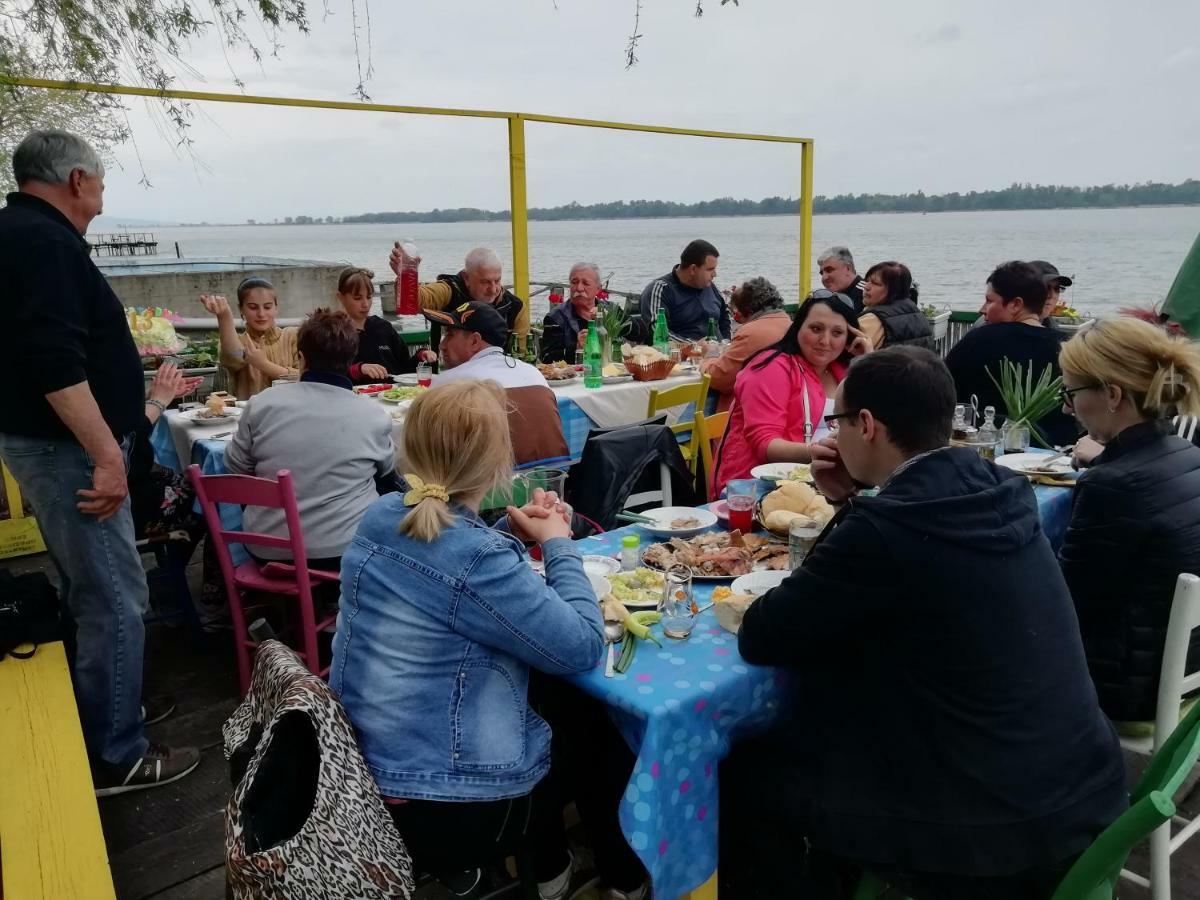 Angelinin Konak Negotin Luaran gambar