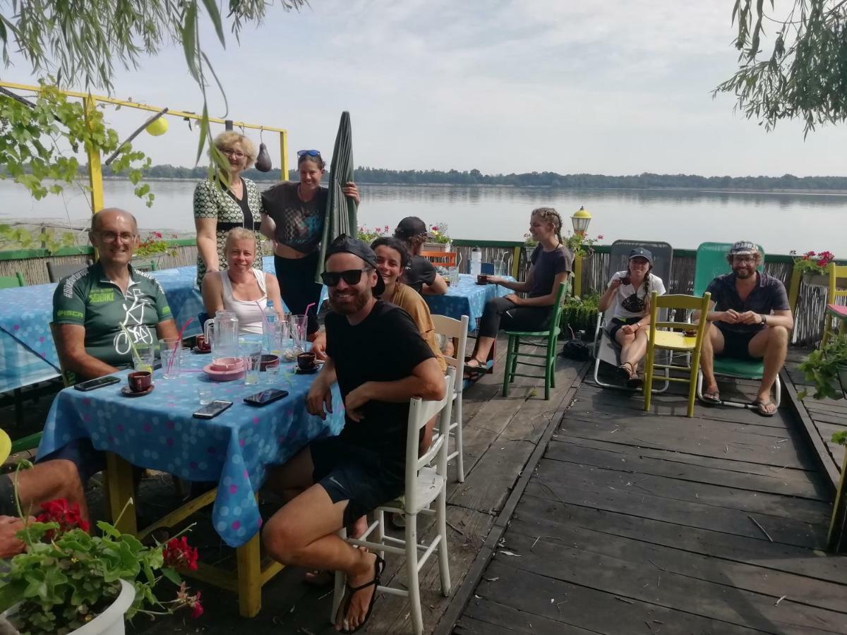 Angelinin Konak Negotin Luaran gambar